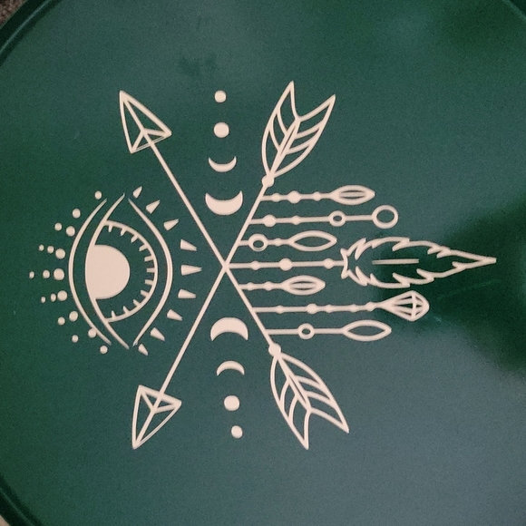 Third Eye 👁️ table - Picture 3 of 5